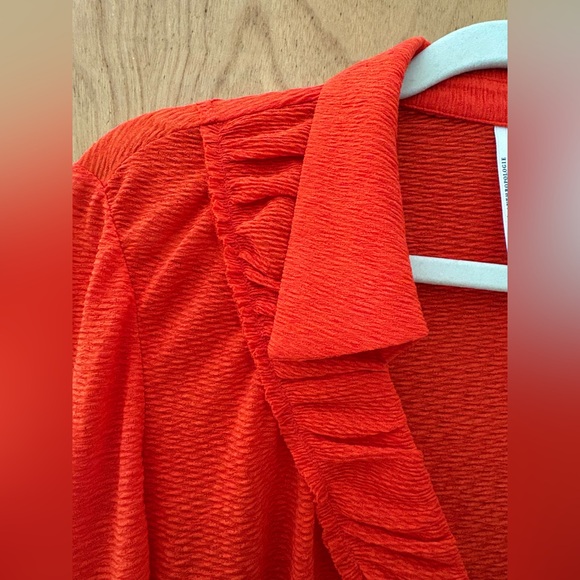 By Anthropologie Fiery Red-Orange Ruffled Button-Down Top - size medium NWOT - Picture 3 of 8